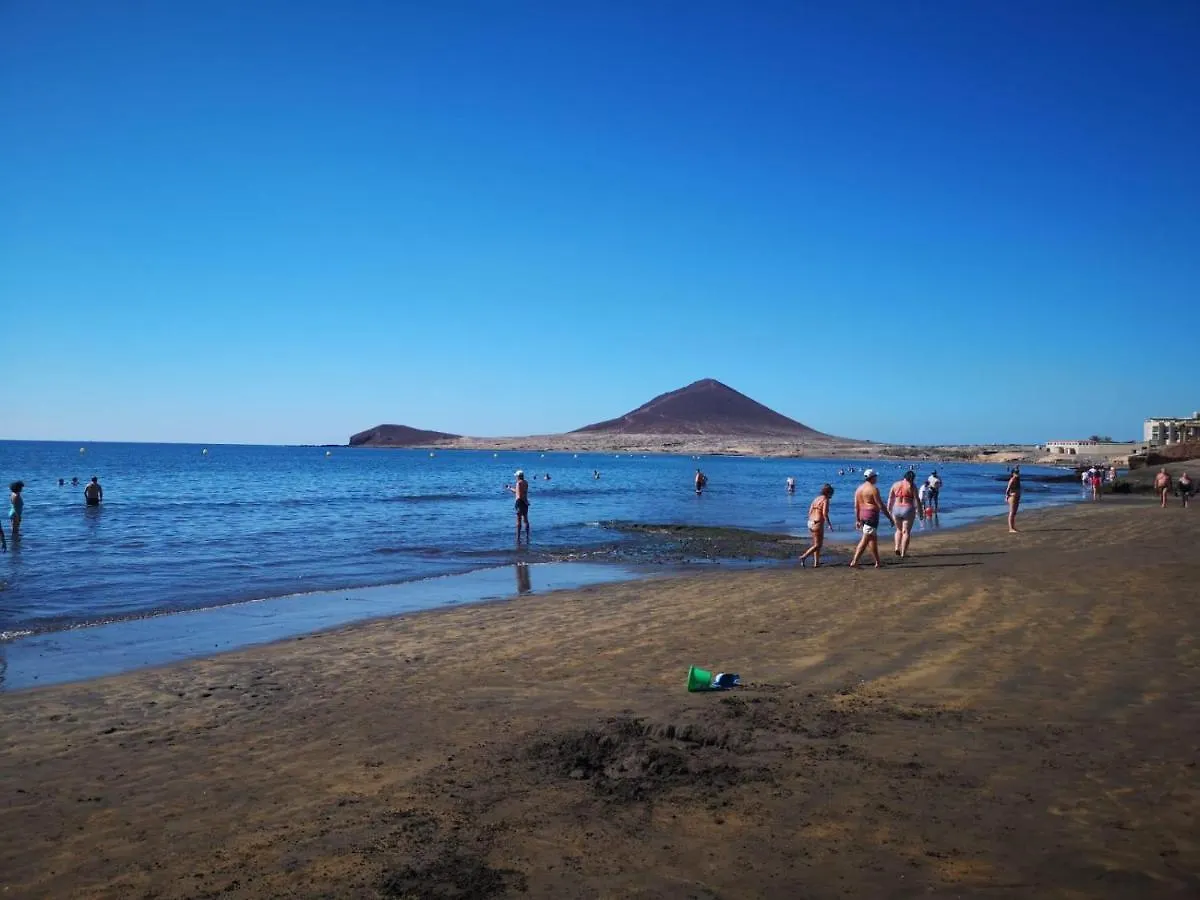 Campobase.Box Hostel El Medano  El Medano (Tenerife)